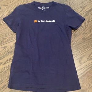 Detroit tee